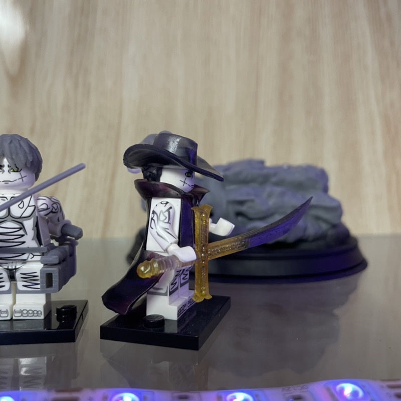 Custom Minifigure: Mihawk Character From Onepiece Pirate Animation