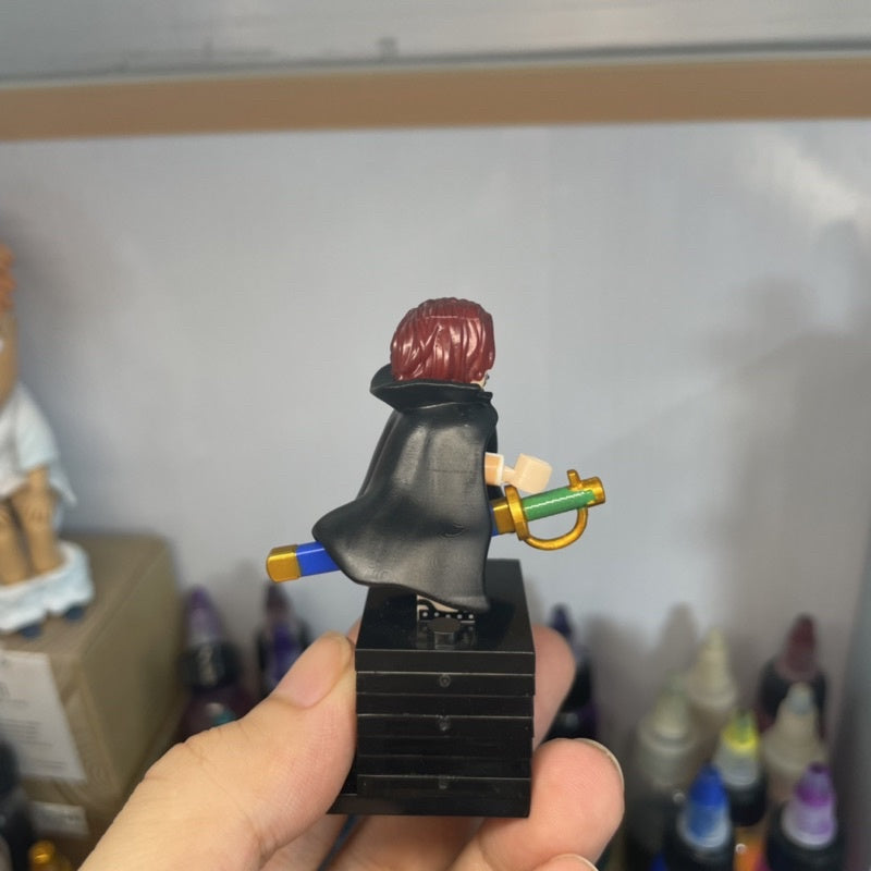 Shanks Custom Minifigure – One Piece Pirate Island Inspired