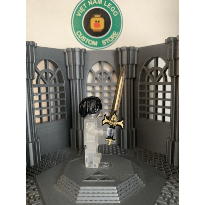 No 10. Minifigures Accessories: Dark Spear Collection